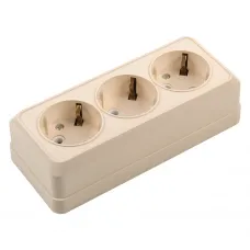 Розетка 3-х местная горизонтальная 2П+3 открытой установки IP20 16A слоновая кость "Альфа" General